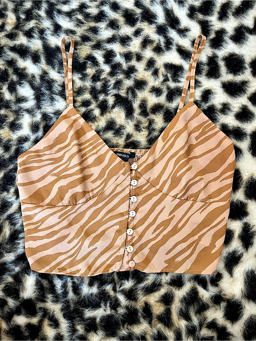Forever 21 Zebra Print Button Front Crop Top Size Small